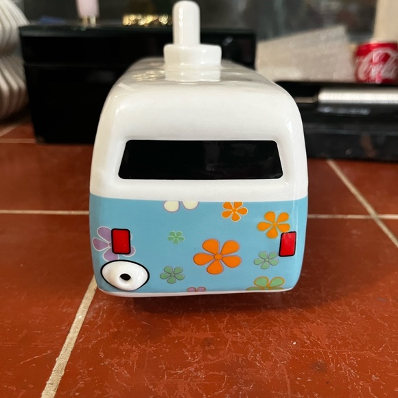 VW Hippie Bus Ceramic glazed Apparatus - Picture 4 of 7